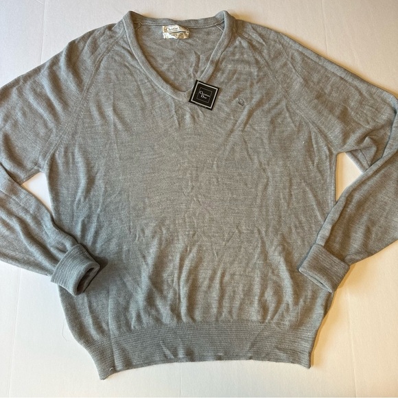 Vtg Christian Dior acrylic v neck sweater